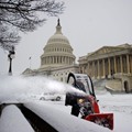 美国再遭暴风雪袭击