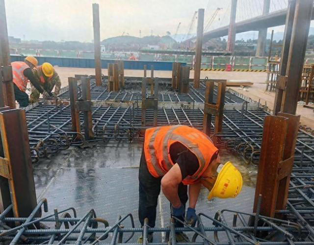 广肇高速改扩建项目安全有序复工复产