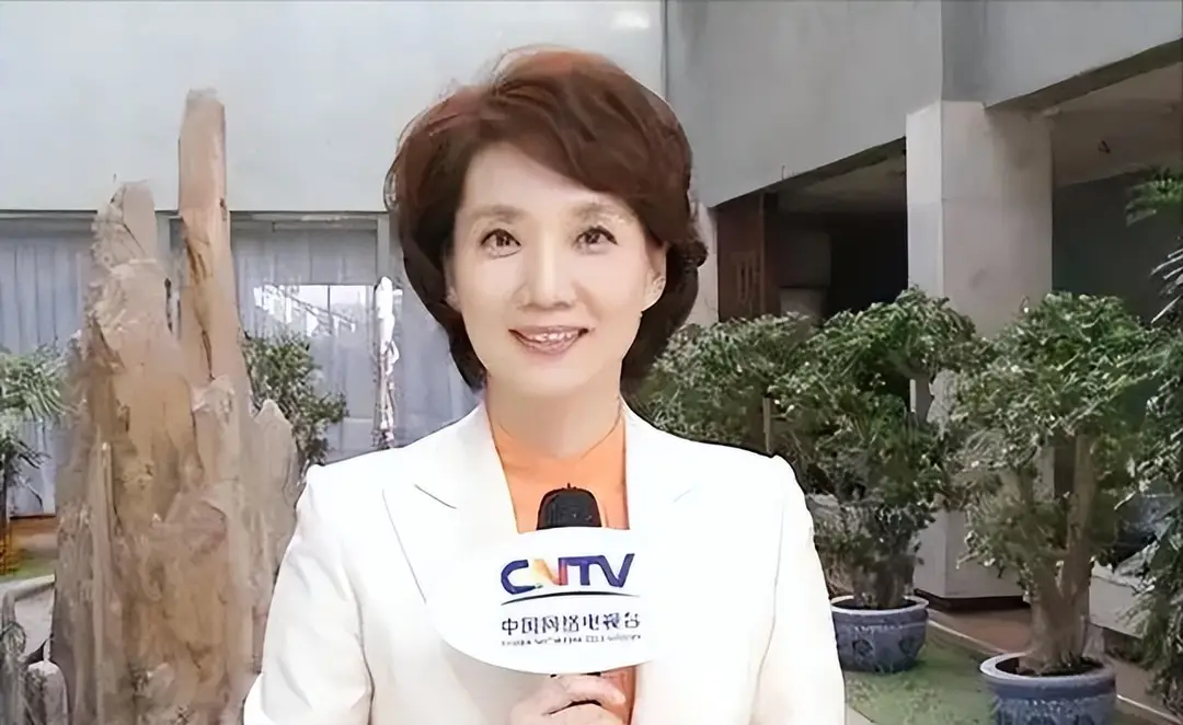 李修平：一婚拒绝生育，二婚嫁大10岁丈夫，62岁没孩子照样幸福！