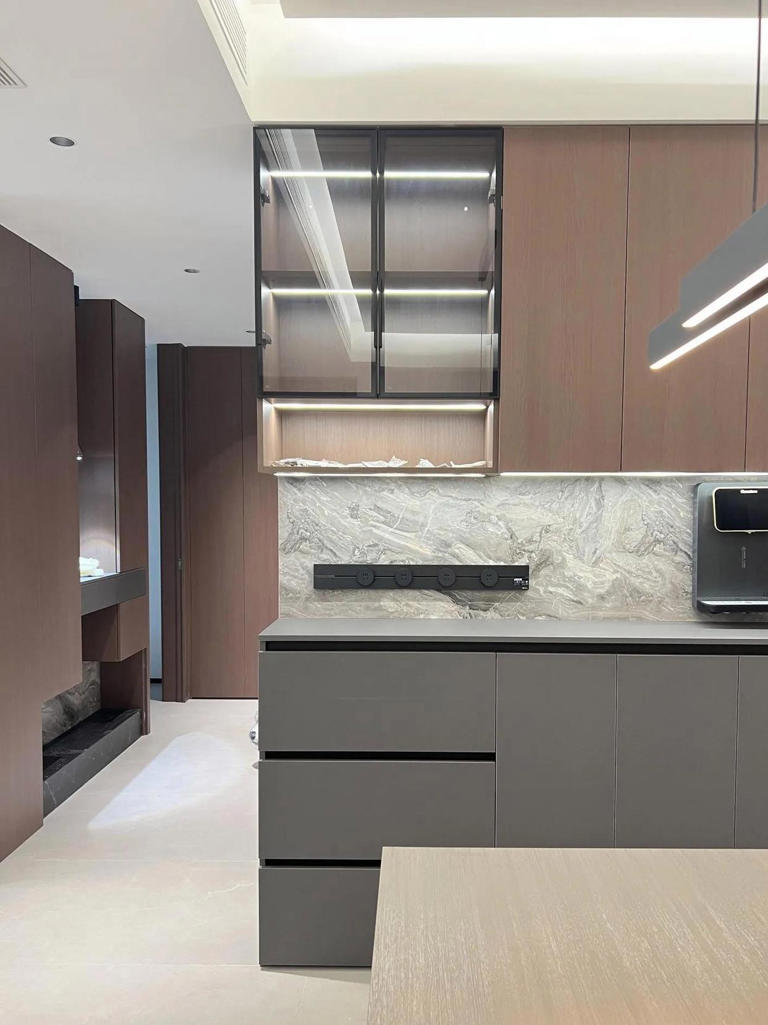 江苏一夫妻晒出了自己142㎡婚房，硬装刚结束就美翻了！