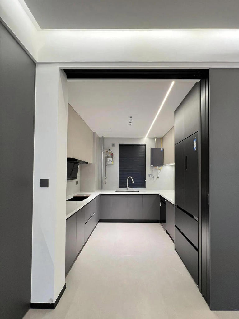 江苏一夫妻晒出了自己142㎡婚房，硬装刚结束就美翻了！