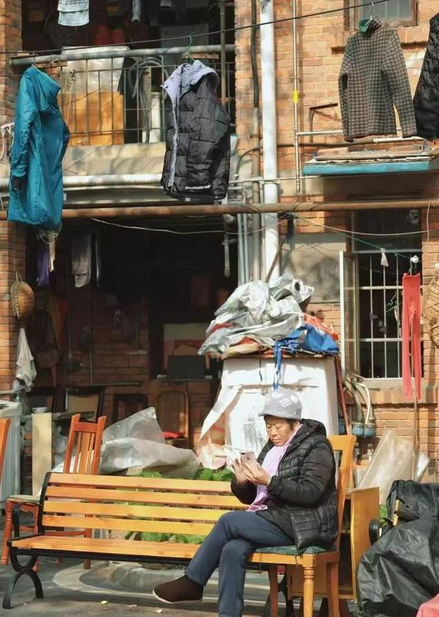 这座被央视力荐的佛系小城，比乐山安逸，舒服到不想离开！