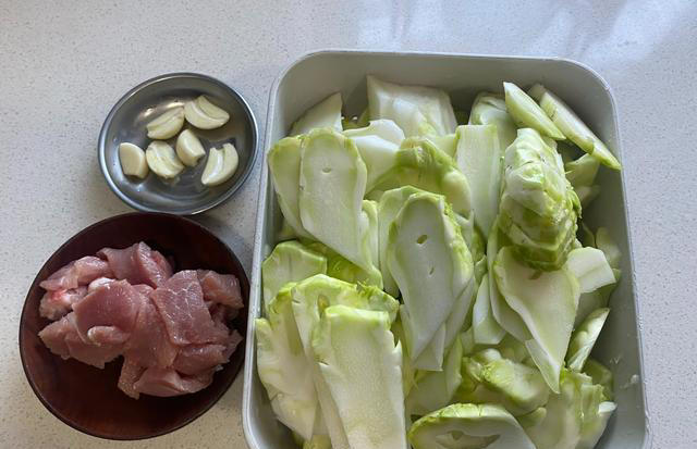 春天遇见这菜敞开吃，天然叶酸高，脆嫩鲜口营养十足，不懂吃真亏