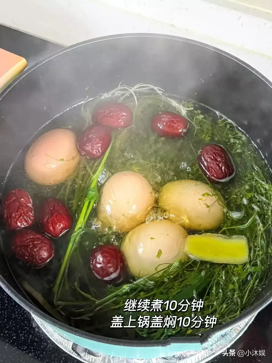 4月多吃“强肝菜”！清肝火、助睡眠，一觉安睡到天亮，错过可惜
