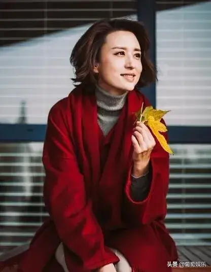 优秀的女主持人 张蕾