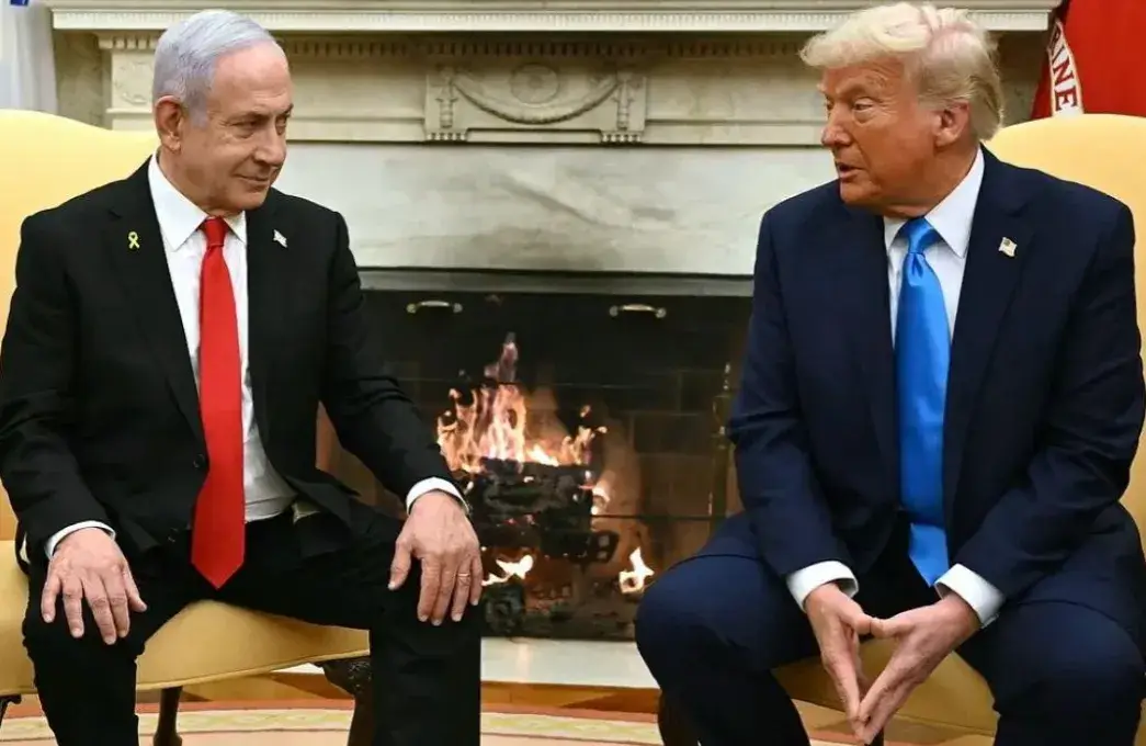 中方掀桌不谈了，眼看独角戏唱不下去，特朗普对华开“停战”条件