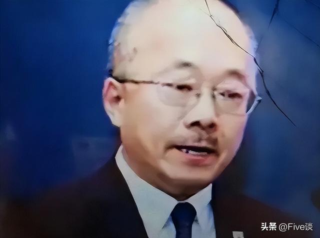 央媒笔杆子竟是日本间谍，潜伏中国三十年，2022年临退休接头被捕