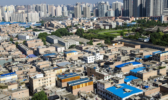 通天房租户摩托车整晚没熄火 一栋楼8人中毒昏迷